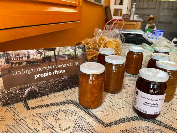 <p>Miscelánea en común: Granja La Bolchevitta</p> - Imagen 2